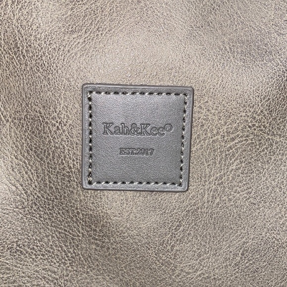 Kah and Kee Backpack - Picture 2 of 4